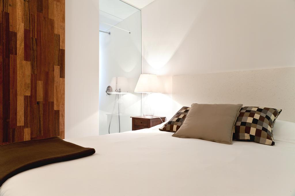 Bed and Breakfast Santa Bica Eat Drink & Sleep Lisboa Pokoj fotografie